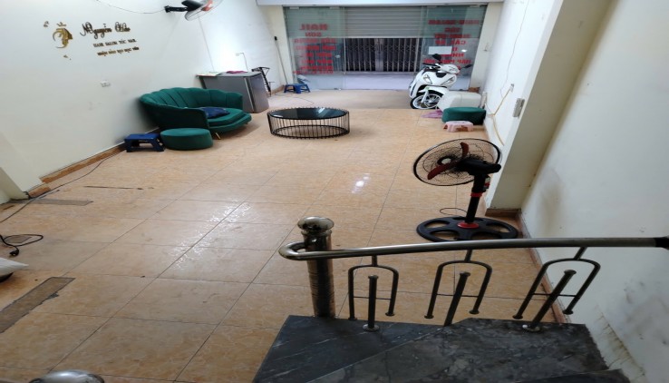 Cho thuê làm Cà phê, VP kết hợp ở lại ngõ ô tô Đặng Văn Ngữ, 50m2, 4 tầng, 3 ngủ, 25 Triệu
